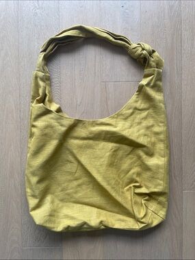 A Bronze Age linen Forever Tote